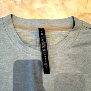 Lululemon men size xl